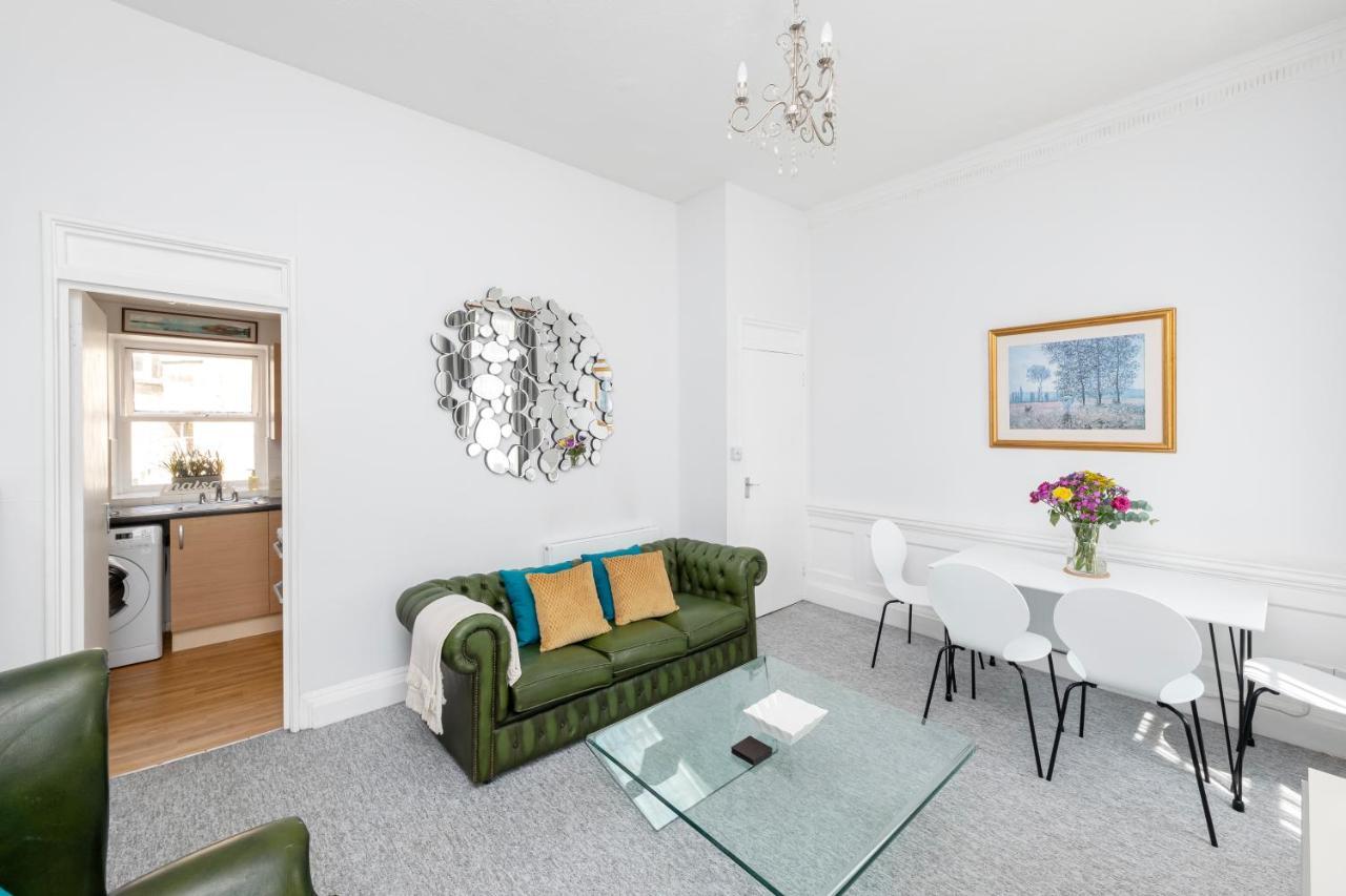 Super City Centre Apartment - Two Bedrooms, Perfect Location Bath Exterior foto